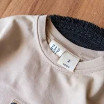 ست تیشرت و شلوارک سه‌رنگ کرم گپ پسرانه