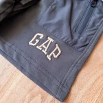 ست تیشرت و شلوارک سه‌رنگ کرم گپ برای کودکان