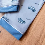 چاپ ماشین روی لباس راحتی جلو‌دکمه‌ای آبی