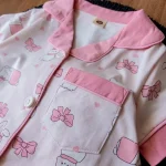 ست راحتی جلو دکمه طرح خرگوش و پاپیون صورتی - Image 2