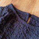 ست کراپ و شلوار چیکوبای طرح لینن مشکی - Image 2