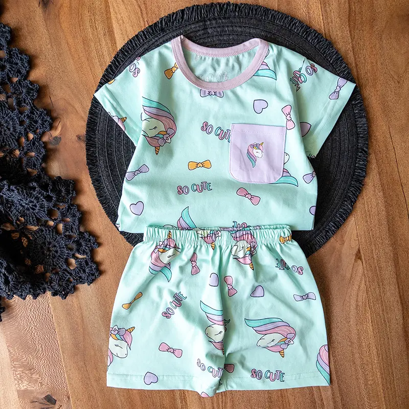 ست کامل تیشرت و شلوارک بچه‌گانه با طرح اسب تک‌شاخ