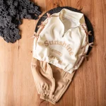 نیم‌زیپ کرم دخترانه مناسب استفاده روزمره