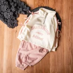 نیم‌زیپ بچه‌گانه دخترانه با رنگ صورتی ملایم