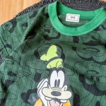 لباس راحتی سبز رنگ با چاپ کارتونی گوفی