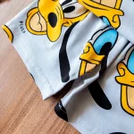 ست راحتی تیشرت و شلوارک طرح دانلد داک آبی - Image 3