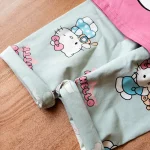 لباس راحتی بچه‌گانه سرخابی با چاپ کارتونی کیتی