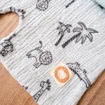 ست سبز بچه‌گانه لاسیل با چاپ زرافه