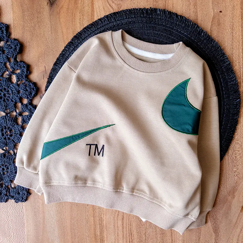 دورس تک نایکی کرم بچه‌گانه