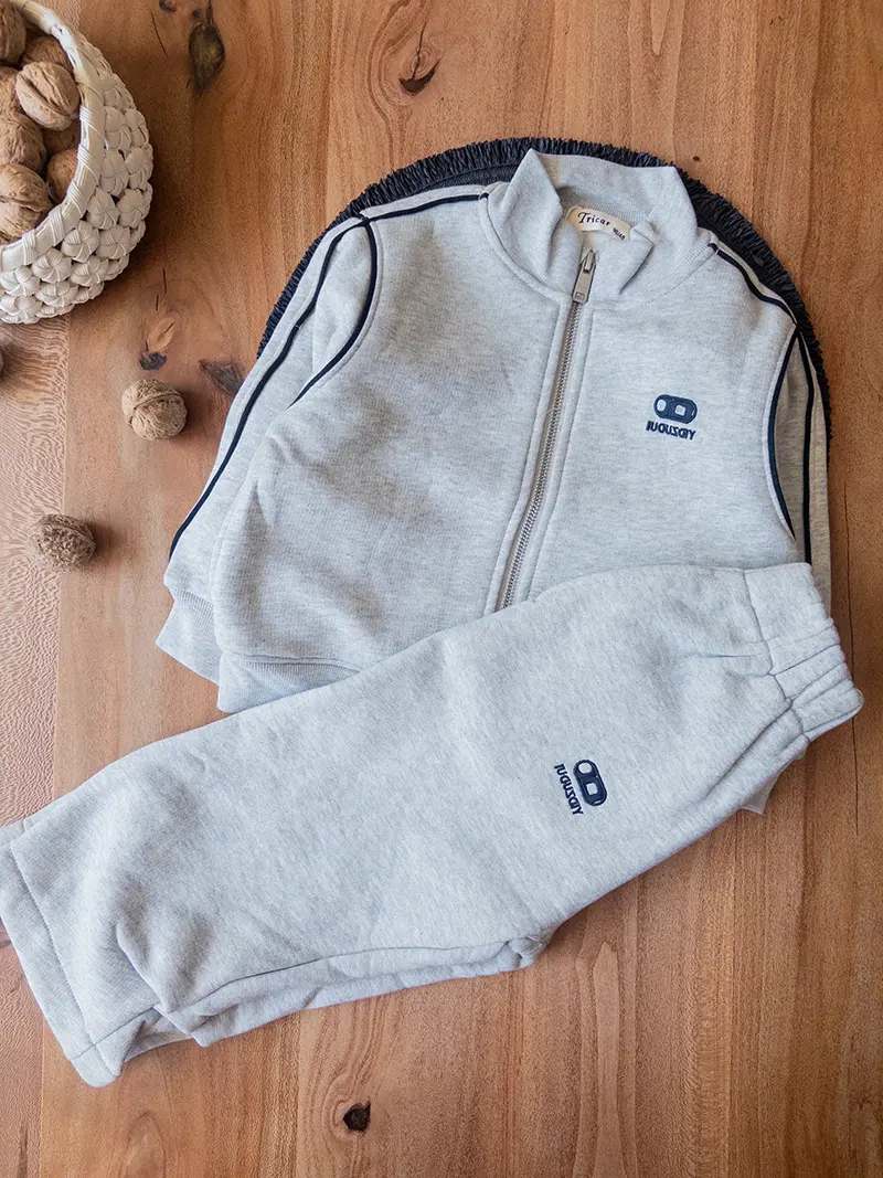 سویشرت‌ و شلوار طوسی Tricar