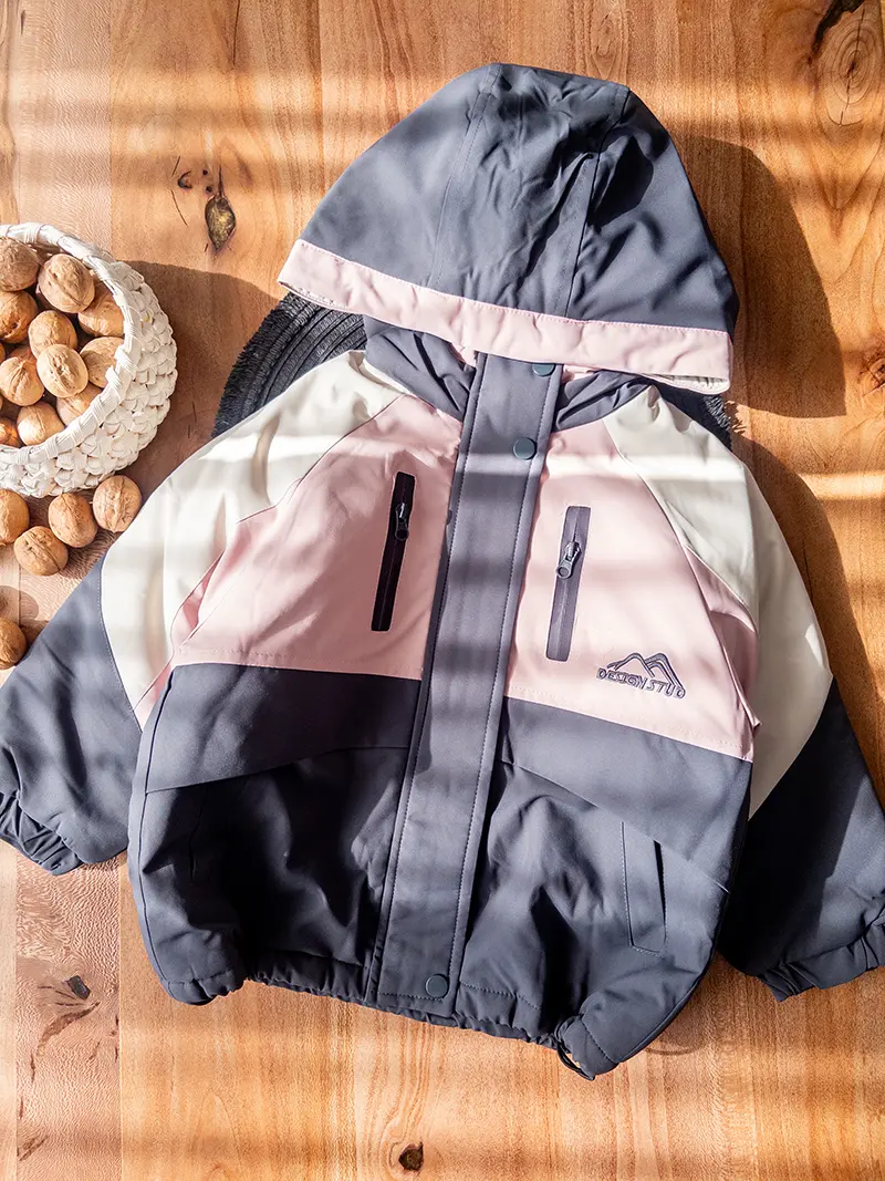 کاپشن صورتی دخترانه نورث فیس با پارچه ضدآب و آستر گرم