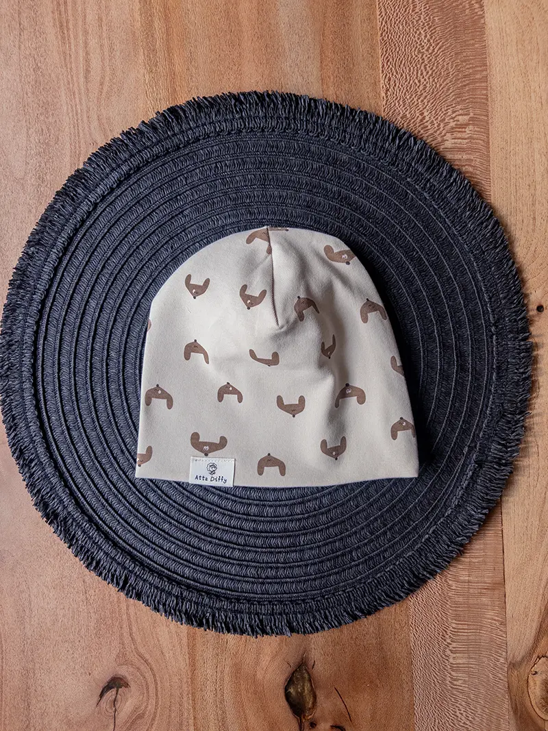 کلاه کودکانه کرم با طراحی بامزه روباه