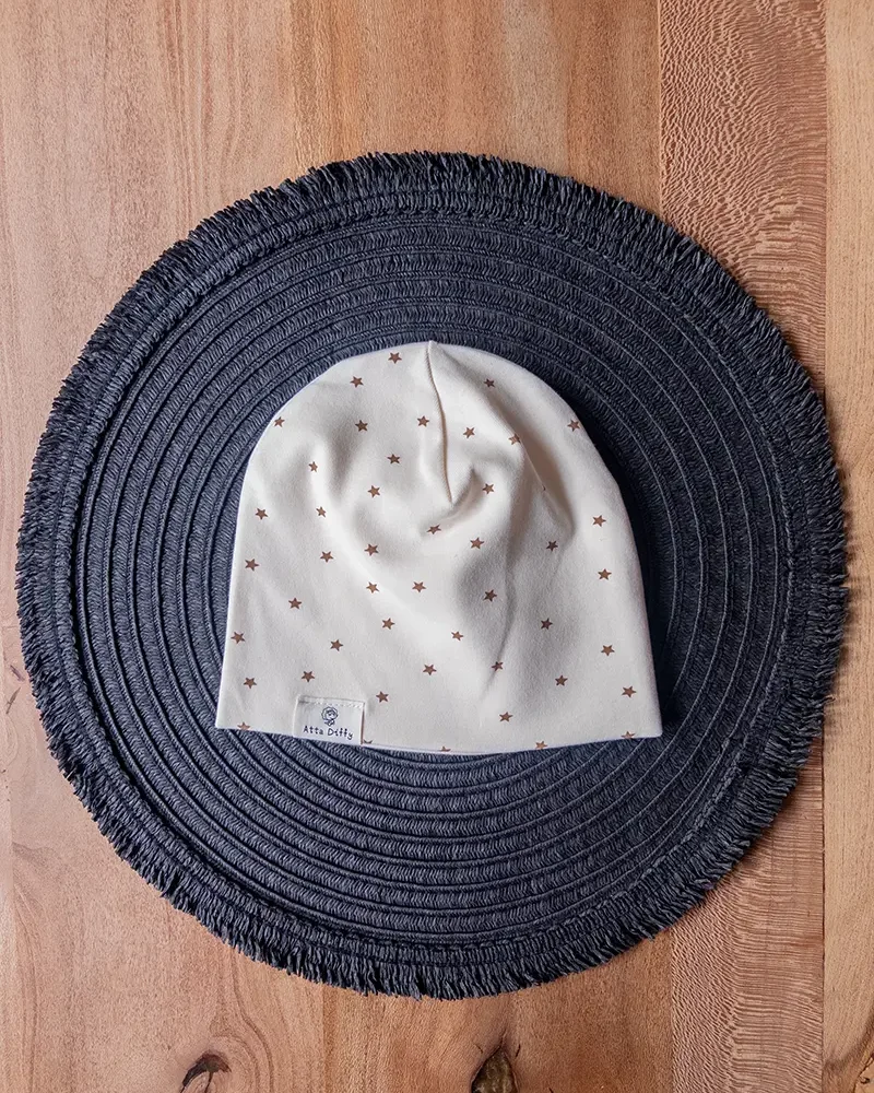 کلاه کرم بچگانه با طرح ستاره‌ای