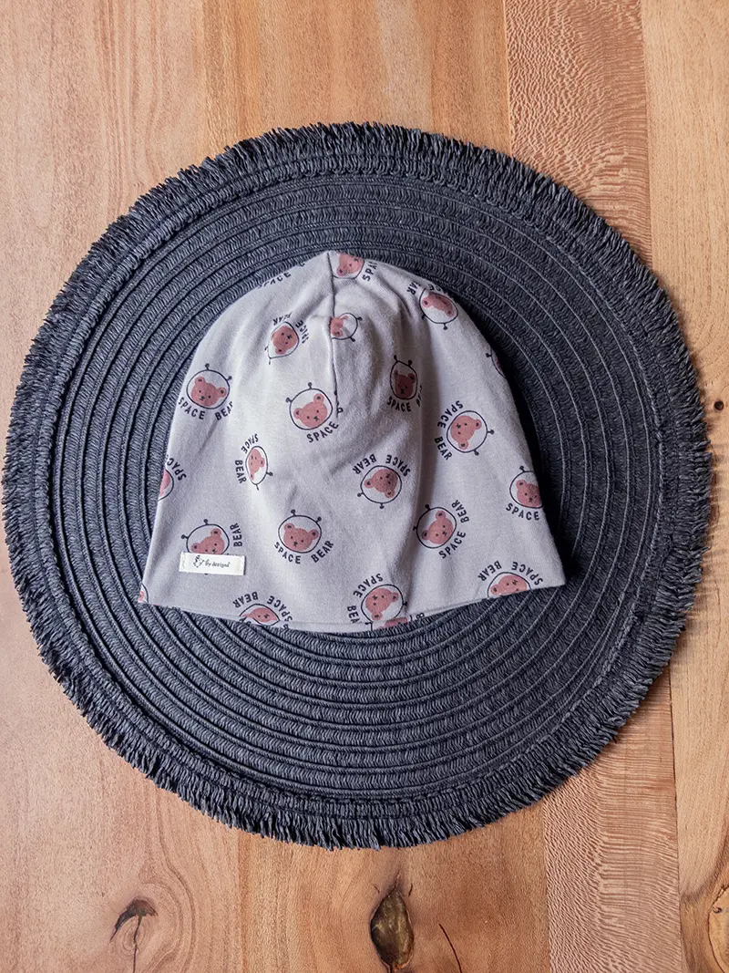 کلاه تدی نرم و لطیف برای بچه‌ها با رنگ طوسی