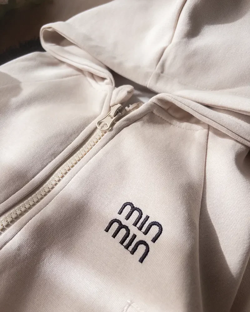 سویشرت و شلوار میو میو کرم