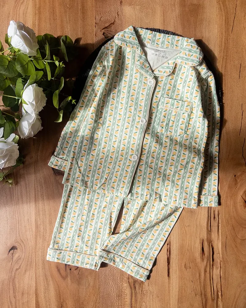 لباس راحتی جلو‌دکمه با طرح لیمو