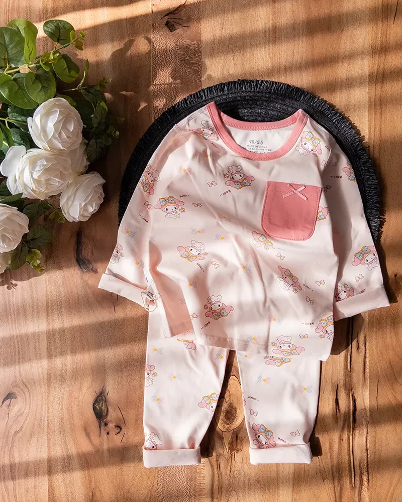 لباس راحتی یقه‌گرد ملودی صورتی